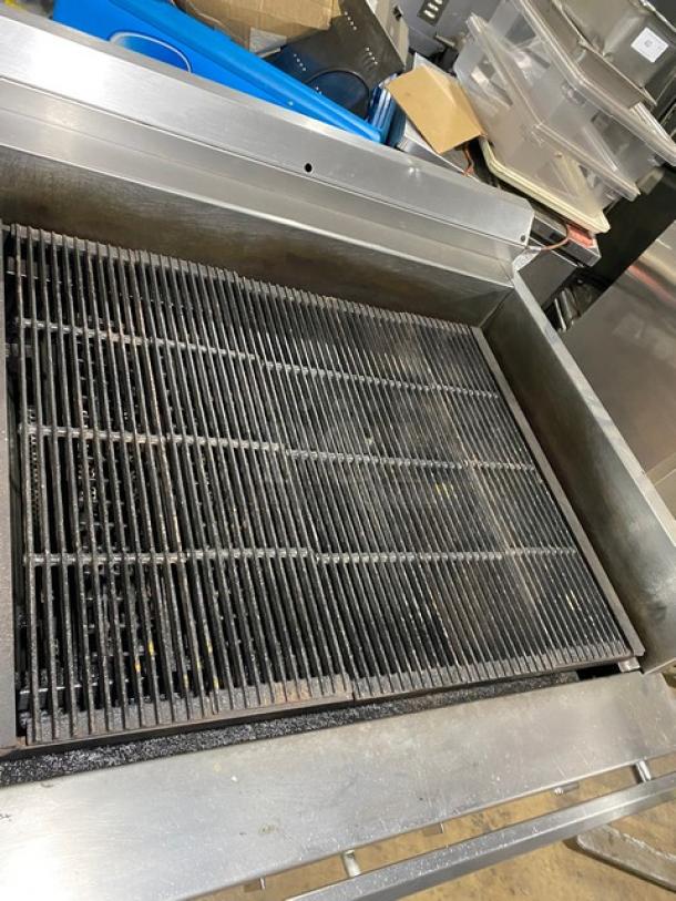 U.S. Range Commercial Stainless Steel Natural Gas Powered Char Broiler! With Back & Side Splash! With Pan Rail! With Enclosed Storage Base! On Legs! Working When Removed! - Image 5 of 8