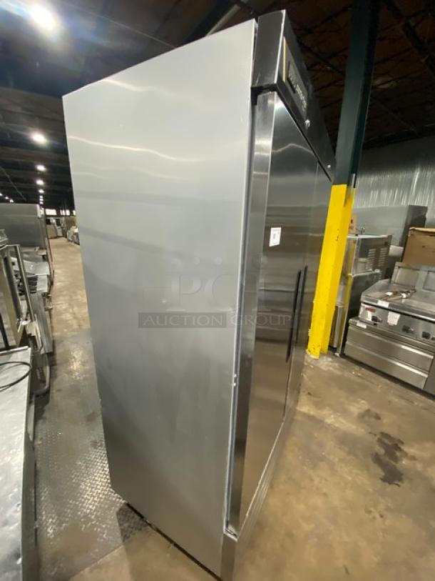 Traulsen Centerline Series Commercial Stainless Steel Solid 2 Door Reach In Refrigerator! Model: CLBM-49R-FS SN: 21E02961! 115V 1 Phase! On Casters! - Image 2 of 7