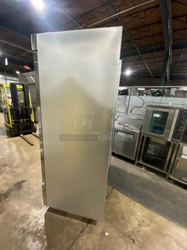 Traulsen Centerline Series Commercial Stainless Steel Solid 2 Door Reach In Refrigerator! Model: CLBM-49R-FS SN: 21E02961! 115V 1 Phase! On Casters! - Image 3 of 7