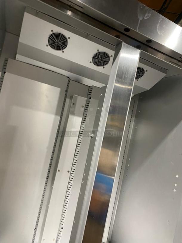Traulsen Centerline Series Commercial Stainless Steel Solid 2 Door Reach In Refrigerator! Model: CLBM-49R-FS SN: 21E02961! 115V 1 Phase! On Casters! - Image 5 of 7
