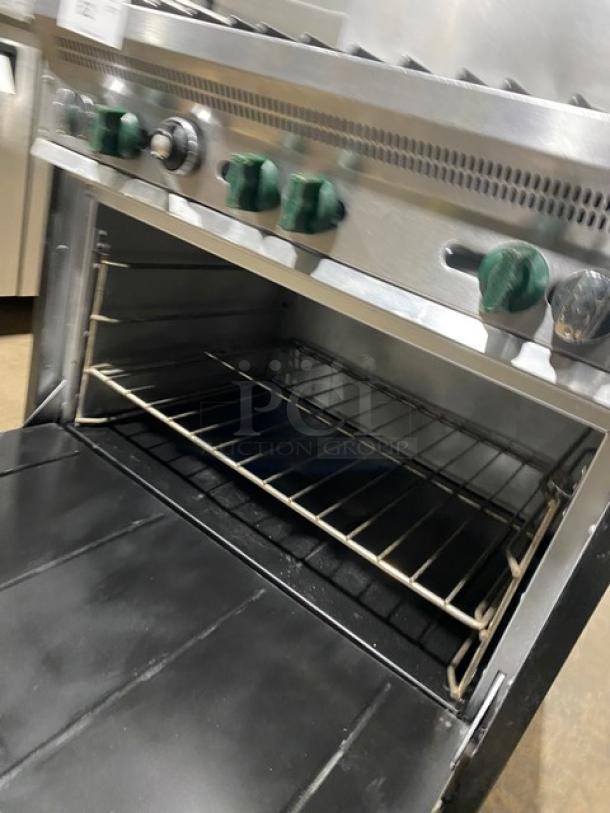 Cub Commercial Stainless Steel Natural Gas Powered 6 Burner Range/Oven Combo! With Back Splash! With Wired Oven Rack! On Casters! - Image 7 of 8