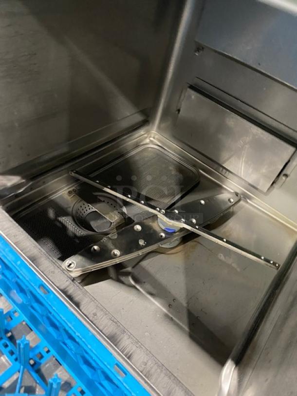Hobart! New Body Style! Advansys Series Commercial Stainless Steel Electric Powered High Temperature Undercounter Dishwasher! Energy Star Certified! With Full Size Peg Rack! Model: LXER SN: 231229206! 120/208-240V 1 Phase! - Image 5 of 8