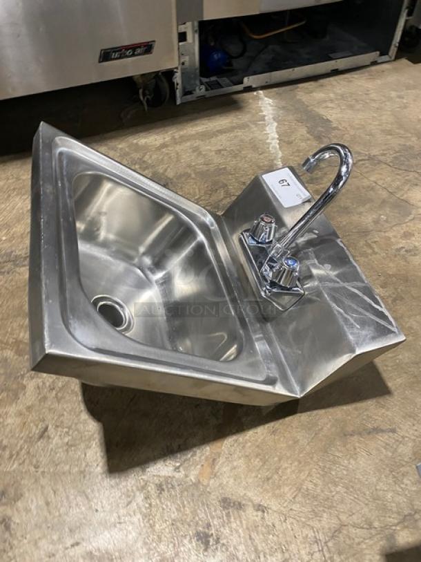 Commercial Stainless Steel Single Compartment Hand Washing Sink! With Back Splash & Mounted Goose Neck Swivel Faucet! - Image 2 of 5
