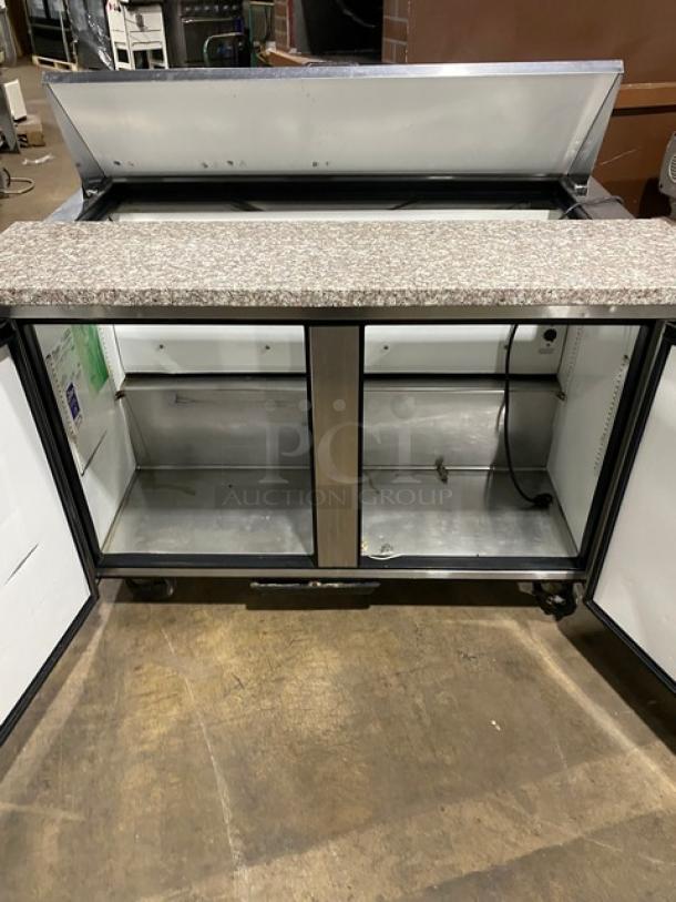 True Commercial Stainless Steel 2 Door Refrigerated Bain Marie Mega Top Salad/Sandwich Prep Table! With Marble Style Cutting Board! Model: TSSU-48-12 SN: 1-3500802! 115V 1 Phase! On Casters! - Image 5 of 10