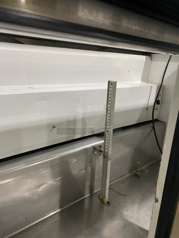 True Commercial Stainless Steel 2 Door Refrigerated Bain Marie Mega Top Salad/Sandwich Prep Table! With Marble Style Cutting Board! Model: TSSU-48-12 SN: 1-3500802! 115V 1 Phase! On Casters! - Image 6 of 10