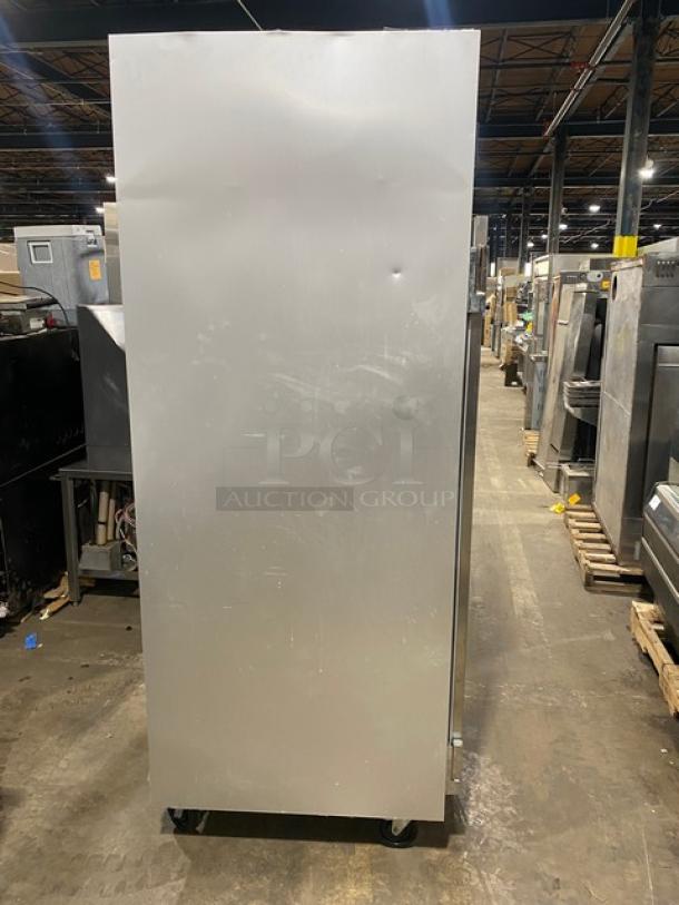 Traulsen G-Series Commercial Stainless Steel Solid 2 Door Reach In Refrigerator! Energy Star Certified! With Poly Coated Wire Racks! Model: G20010 SN: T84650L14! 115V! On Casters! - Image 4 of 10