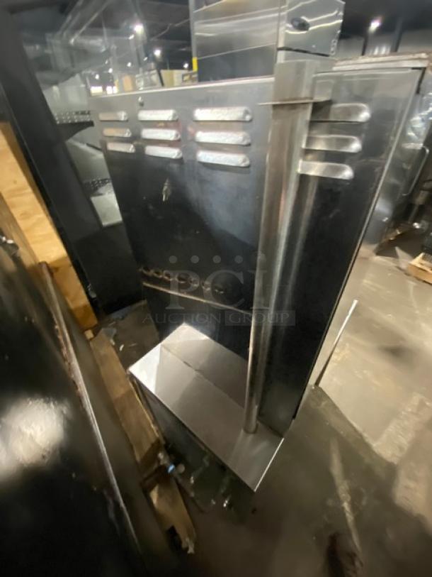 Groen! 2022 Late Model! HyPer Steam Series Commercial Stainless Steel Electric Powered Dual Compartment 6-Pan Convection Steamer Cabinet! With Individual Compartment Controls! With Built-In Pan Holding Racks! Model: HY-6E SN: 6E28720MSM02! 480V 3 Phase! On Bullet Feet Legs! - Image 4 of 9