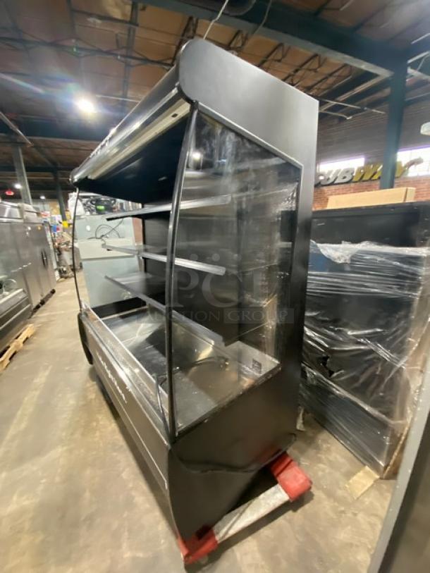 Federal Industries Commercial Black Multi-Tier Refrigerated Open Air-Curtain Grab-N-Go Merchandiser Display Case! With Stainless Steel Interior & Adjustable Shelves! Model: RSSM678SC SN: 180326106350! 120/208-240V 1 Phase! - Image 4 of 8