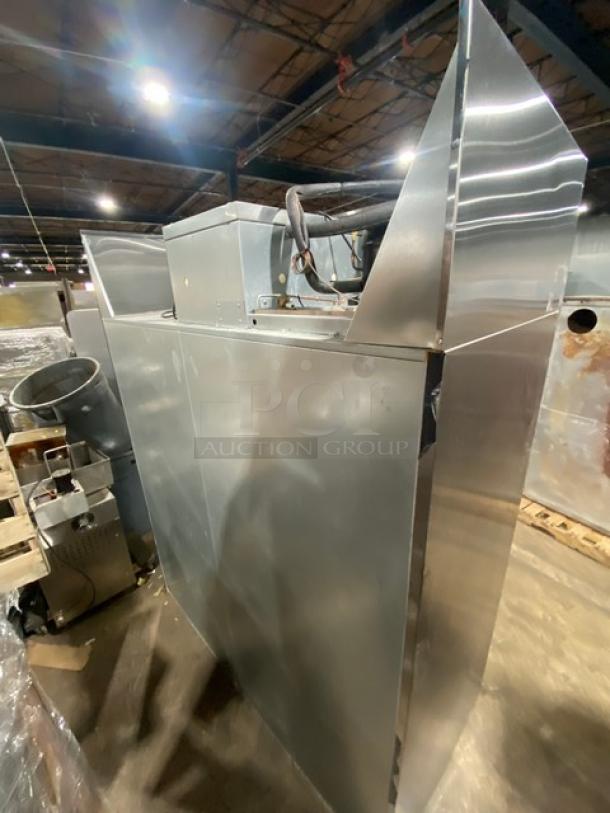 Continental Commercial Stainless Steel Solid 2 Door Double Section Roll-Through Refrigerator! Model: DL2RI-SA SN: 15765059! 115V 1 Phase! - Image 4 of 10