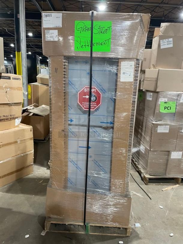BRAND NEW! Cres-Cor Commercial Stainless Steel Solid Dutch Door Insulated Heated Holding/Proofing Cabinet! Model: H-137-UA-12D SN: ACD-J000653942-011! 120V 1 Phase! On Casters! - Image 2 of 12