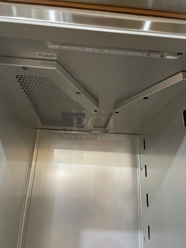 BRAND NEW! True Spec Series Commercial Stainless Steel Solid Single Door Reach In Refrigerator! Energy Star Certified! With Lock & Keys! Model: STG1R-1S-HC SN:10453606! 115V 1 Phase! - Image 11 of 13