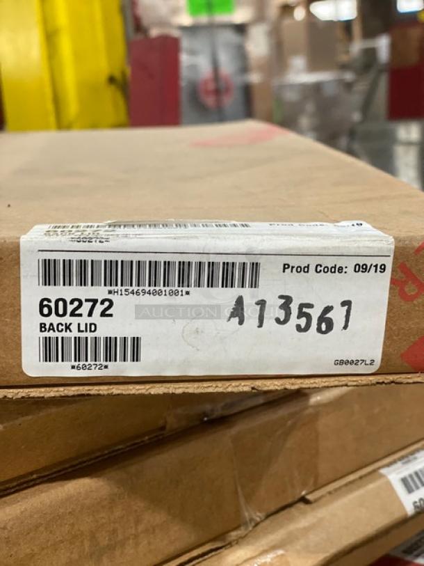 BRAND NEW! Cambro Commercial Clear Rectangular Replacement Back Lid! Accommodates IBS37 Ingredient Bin! Model: 60272! 6X Your Bid! - Image 4 of 4