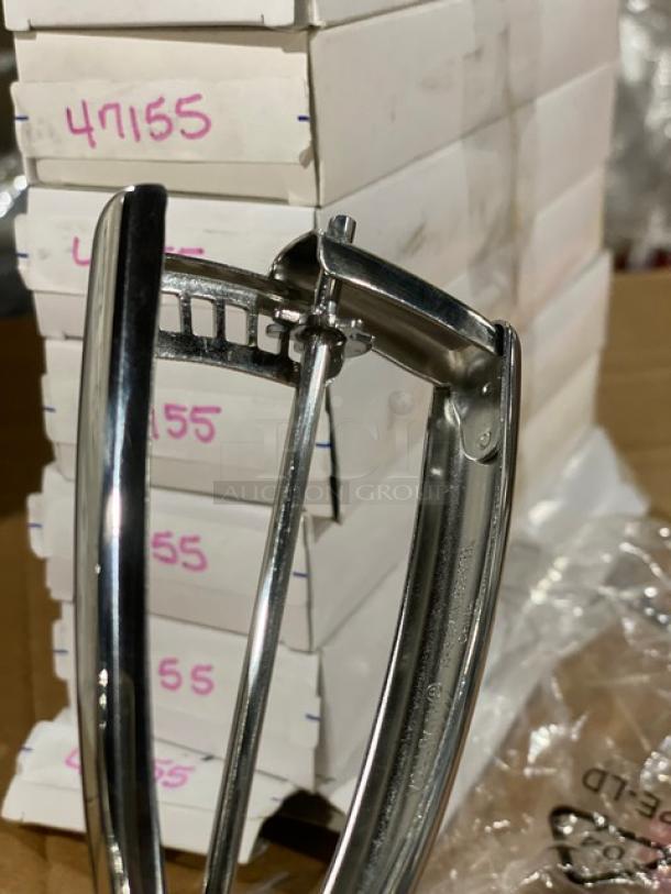 BRAND NEW! Vollrath Commercial Stainless Steel Squeeze Disher/Ice Cream Scoop! Model: 47155! 7X Your Bid! - Image 4 of 5