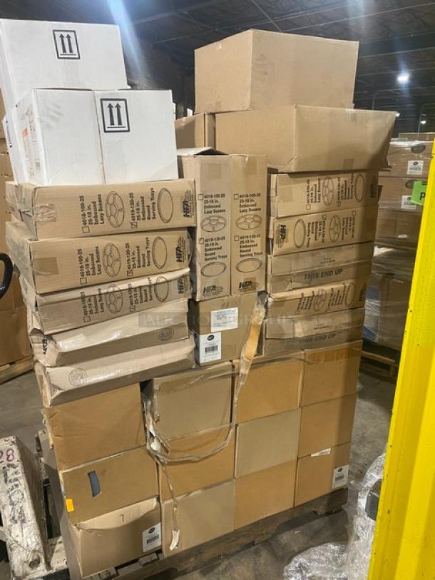 BRAND NEW! MIXED PALLET! Force Commercial Fast Drying Anti-Bacterial Wipes! Model: 2XL401! With HFA Commercial Aluminum 18” Round Serving/Cater Trays! Model: 4019-120-25! With Tablecraft Commercial 16 Oz. SelecTop Wide Mouth Squeeze Bottles! Model: 11663C3! With Advantage Commercial Hand Sanitizing Wipes! Model: F10B03! 81X Your Bid! - Image 3 of 8