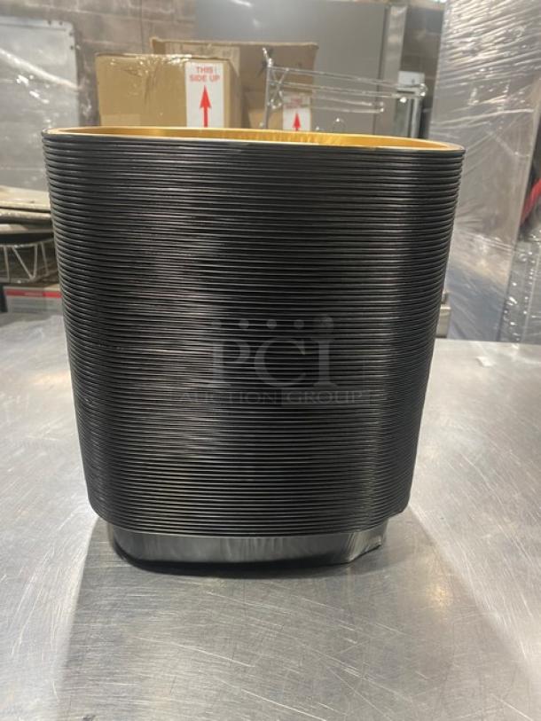 BRAND NEW! FULL PALLET! Handi-Foil Commercial Black/Gold Medium Sized Gourmet-To-Go Food Containers! Model: 4202-70-150! 45X Your Bid! - Image 7 of 9