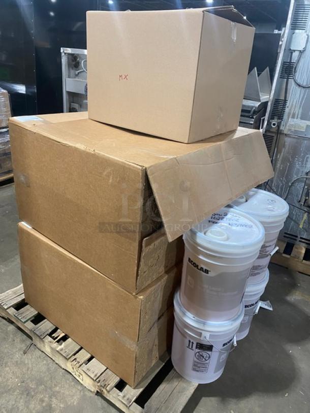 BRAND NEW! MIXED PALLET! EcoLab Commercial 5 Gal. Liquid Laundry Hard Water Conditioner! With Cal-Mil Commercial Mid-Century Walnut/Chrome 3-Tier Display Riser Shelves! Model: CAL970849! With Winco Premium Heavy-Duty Aluminum Steel 12” Round Springform Pan! & More! 14X Your Bid! - Image 2 of 11