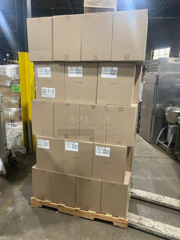 BRAND NEW! FULL PALLET! Handi-Foil Commercial Black/Gold Medium Sized Gourmet-To-Go Food Containers! Model: 4202-70-150! 56X Your Bid! - Image 3 of 11
