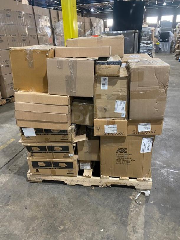 BRAND NEW! MIXED PALLET! G.E.T. Bugambilia Series Commercial Gold Latte Straight Side Square Salad Bar Bowl! Model: COMP01LT! With G.E.T. Commercial Black Melamine 20.4 Qt. Square Siciliano/Serving Bowls! Model: ML-250-BK! With FOH Commercial Stainless-Steel Menu/Sign Holders! Model: BHO001BCZ23! With ABC Commercial Stainless Steel Heavy Duty Four-Sided Square Box Graters! Model: GRT-4! With Carlisle Commercial White Scalloped Edge Swirl Style 5 Lb. Rectangular Salad Crock! Model: 696302! With American Metalcraft Commercial Gold Hammered Aluminum Seafood Tray! Model: ASEAG12! & More! 34X Your Bid! - Image 1 of 10