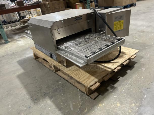 NEW! Lincoln CTI Series Commercial Stainless Steel Electric Powered Single Stack Impinger Conveyor Oven! With Digital Controls & Extended Belt! With Removable Exit Shelf! Model: 2500000U0001620 SN: 2301100102441! 208-240V 1 Phase! On Legs! - Image 4 of 6