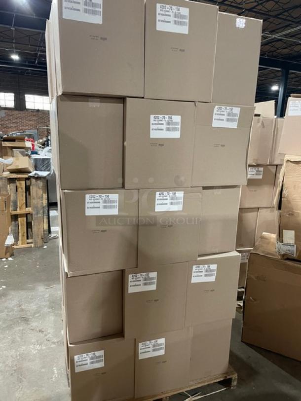 BRAND NEW! FULL PALLET! Handi-Foil Commercial Black/Gold Medium Sized Gourmet-To-Go Food Containers! Model: 4202-70-150! 55X Your Bid! - Image 3 of 9