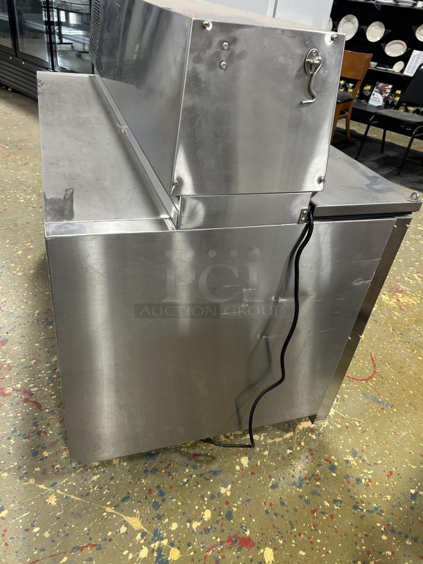 NEW! Scratch-N-Dent! Atosa! 2023 Late Model! Commercial Stainless Steel Electric Powered 16 Crate Forced-Air Single Sided Milk Cooler! With Sliding Door! With Dunnage Racks & Floor Drain! Model: AMC-5801 SN: AMC-5801AUS1C00023061000C40005! 115V 1 Phase! On Casters! - Image 3 of 8
