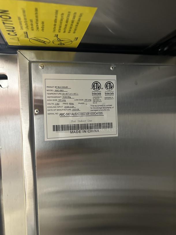 NEW! Scratch-N-Dent! Atosa! 2023 Late Model! Commercial Stainless Steel Electric Powered 16 Crate Forced-Air Single Sided Milk Cooler! With Sliding Door! With Dunnage Racks & Floor Drain! Model: AMC-5801 SN: AMC-5801AUS1C00023061000C40005! 115V 1 Phase! On Casters! - Image 8 of 8
