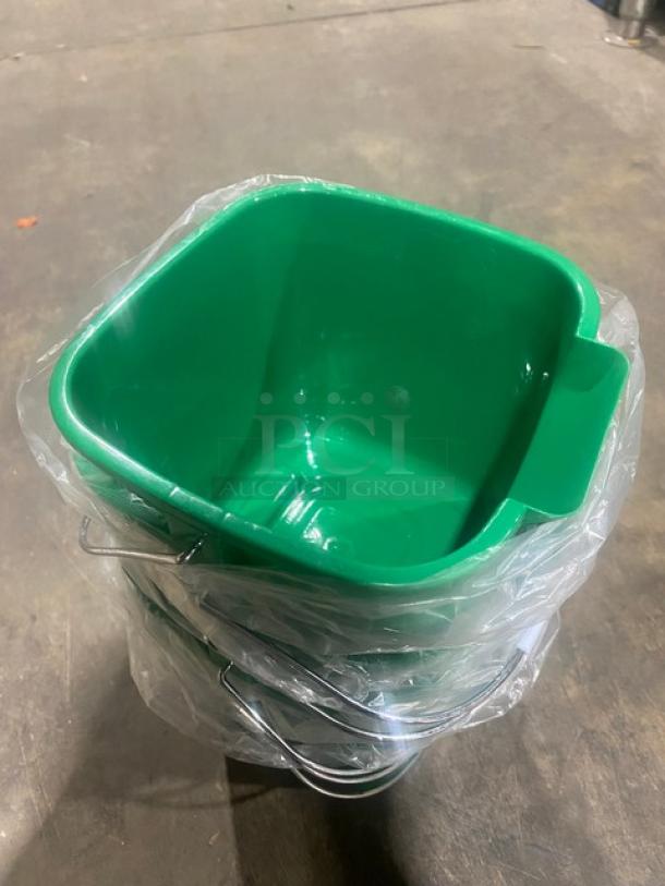 BRAND NEW! Carlisle Commercial Green 3 Qt. Cleaning Solution Suds-Pail/Mop Bucket! With White Grip Handles! Model: 1183109! 6X Your Bid! - Image 5 of 8