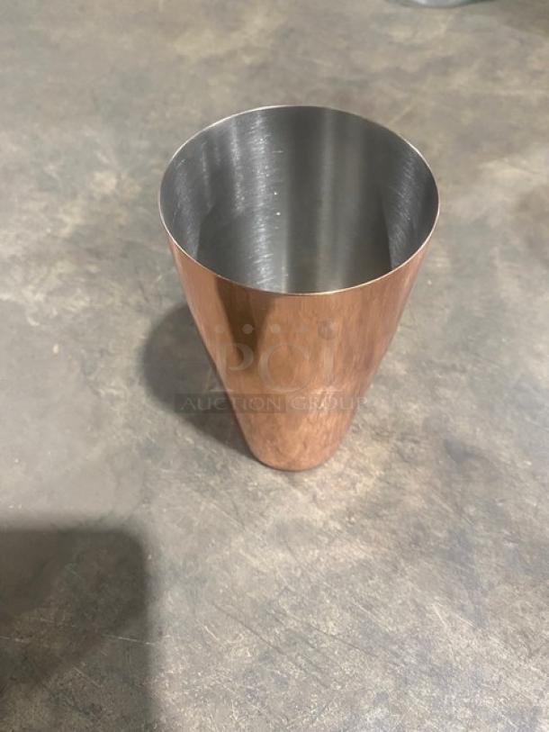 BRAND NEW! Urban Bar USA Commercial Copper Plated Stainless Steel 28-3/4 Oz. Boston Shaker Tin! Model: UB3088! 2X Your Bid! - Image 2 of 5