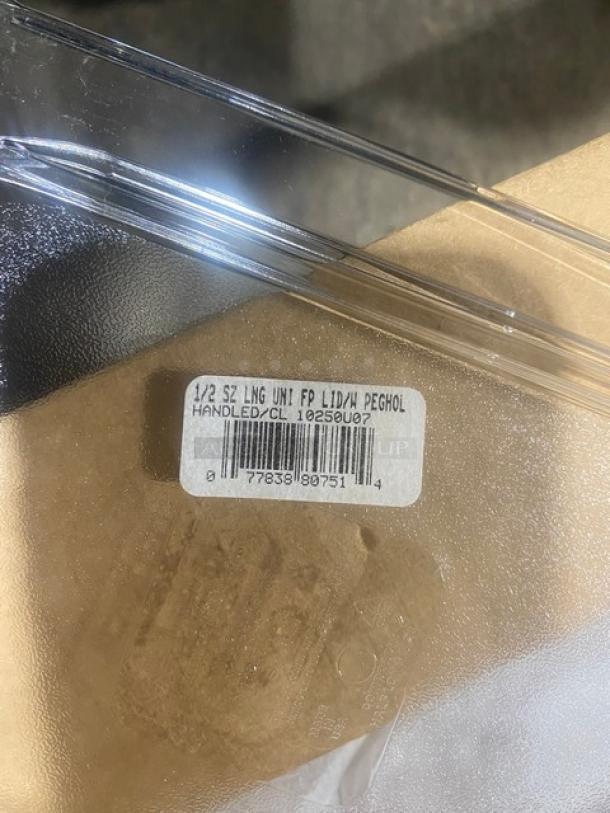 BRAND NEW! Carlisle Commercial Clear Polycarbonate 1/2 Size Long Universal Food Pan Covers! With Top Handle! 6/Case! Model: 10250U07! ALL ONE MONEY! - Image 5 of 6
