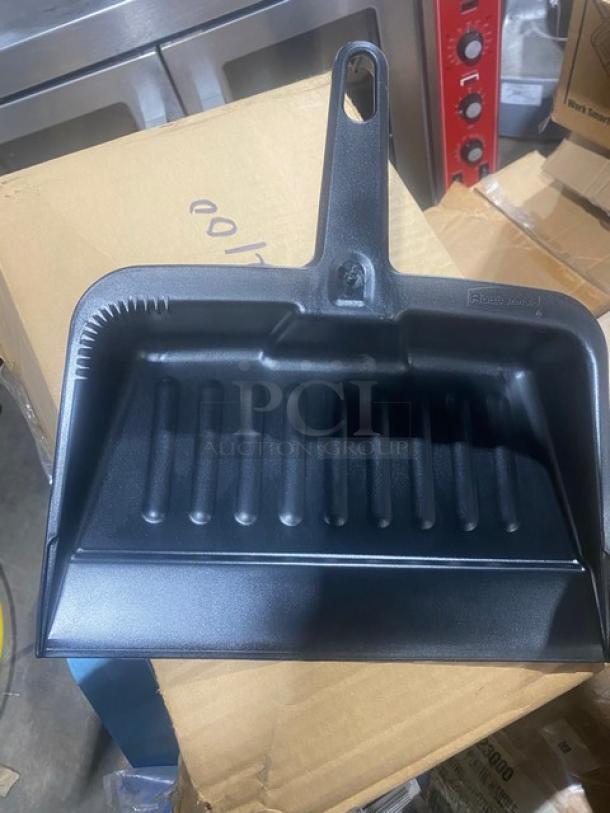 BRAND NEW! Rubbermaid Commercial Black Heavy-Duty 12.25" Dust Pan! Model: FG200500CHAR! 2X Your Bid! - Image 2 of 5