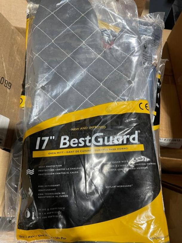 BRAND NEW! San Jamar Bestguard Series Commercial 17" Fire Retardant Oven Mitts! Model: 800FG17-BK! 5X Your Bid! - Image 3 of 5
