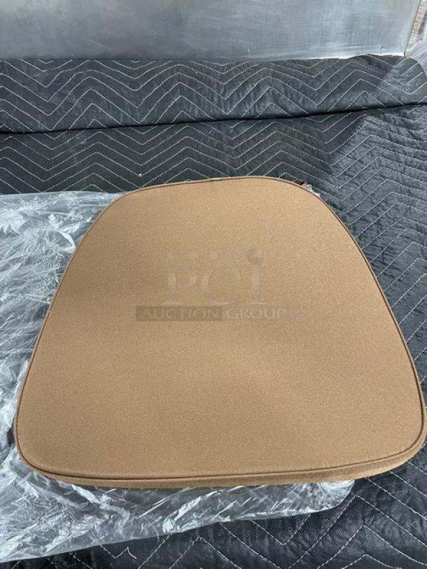 BRAND NEW! Flash Furniture Commercial Brown Polyester 1-3/4" Thick Chair Cushions! With Hook & Loop Type Fasteners! Model: BH-BRN-GG! 21X Your Bid! - Image 2 of 6