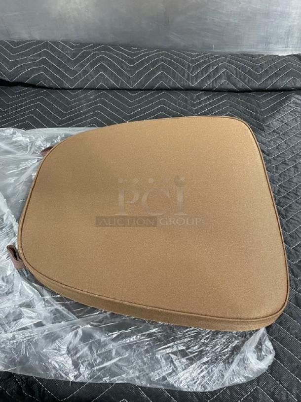 BRAND NEW! Flash Furniture Commercial Brown Polyester 1-3/4" Thick Chair Cushions! With Hook & Loop Type Fasteners! Model: BH-BRN-GG! 21X Your Bid! - Image 3 of 6