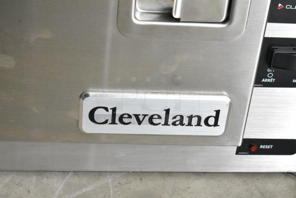 BRAND NEW SCRATCH AND DENT! 2024 Cleveland 22CET3.1 Stainless Steel Commercial Electric Powered SteamChef 3 Pan Electric Countertop Steamer. 208/220-240 Volts, 3 Phase. - Image 2 of 6