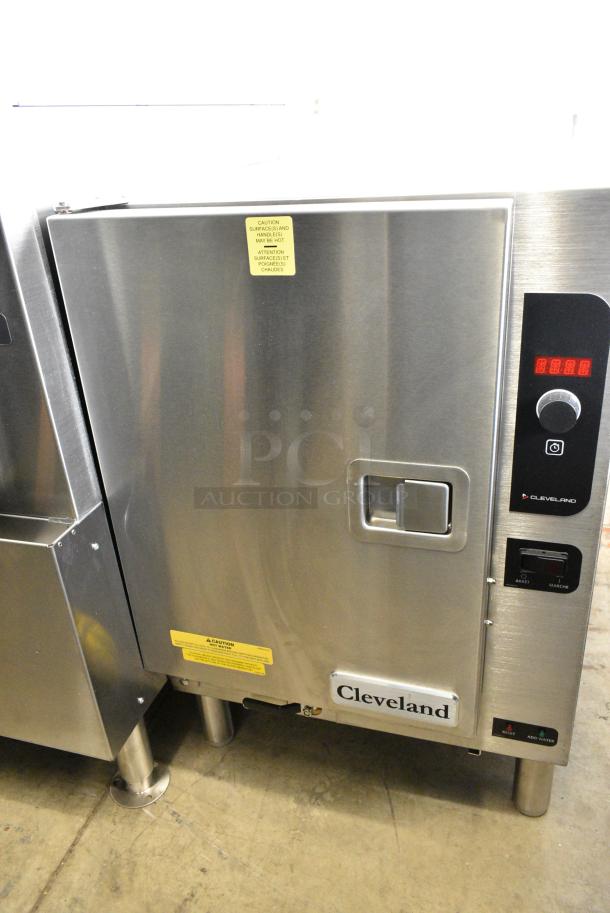 BRAND NEW SCRATCH AND DENT! 2024 Cleveland 22CCT6 Stainless Steel Commercial Electric Powered SteamChef 6 Pan Electric Countertop Connectionless Convection Steamerr. 208/220-240 Volts, 3 Phase. - Image 2 of 6