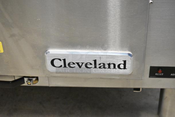 BRAND NEW SCRATCH AND DENT! 2024 Cleveland 22CCT6 Stainless Steel Commercial Electric Powered SteamChef 6 Pan Electric Countertop Connectionless Convection Steamerr. 208/220-240 Volts, 3 Phase. - Image 3 of 6
