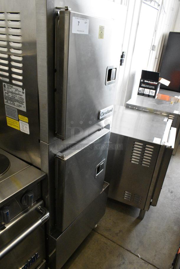 BRAND NEW SCRATCH AND DENT! 2024 Cleveland 24CGA10 Stainless Steel Commercial Natural Gas Powered SteamCraft Ultra Natural Gas 10 Pan Floor Steamer - 125,000 BTU - Image 3 of 12