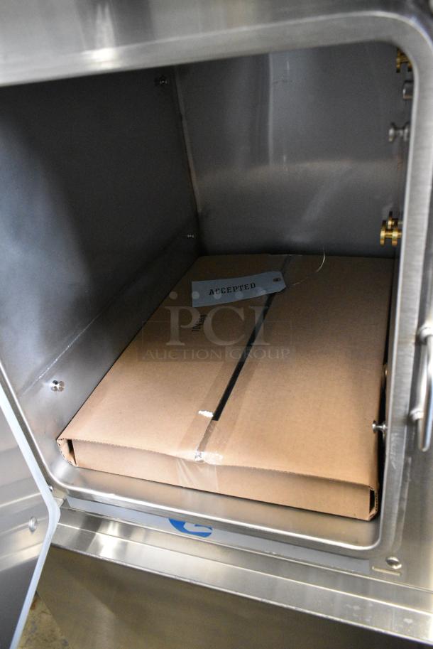 BRAND NEW SCRATCH AND DENT! 2024 Cleveland 24CGA10 Stainless Steel Commercial Natural Gas Powered SteamCraft Ultra Natural Gas 10 Pan Floor Steamer - 125,000 BTU - Image 8 of 12