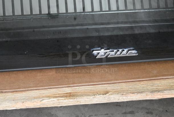 BRAND NEW SCRATCH AND DENT! 2024 True CVM-13-HC 24 7/8" Black Refrigerated Contemporary Glass Door Merchandiser with LED Lighting. 115 Volts, 1 Phase. Tested and Working! - Image 5 of 10