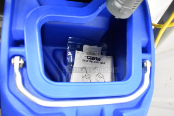 BRAND NEW SCRATCH AND DENT! Clarke EX40 18LX 18" Corded Carpet Extractor - 10 Gallon Tested and Working! - Image 8 of 8