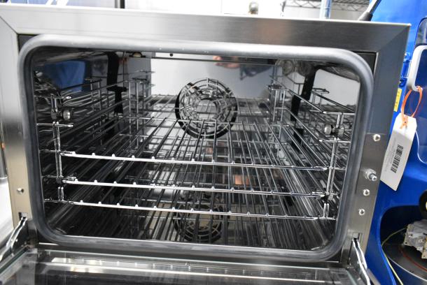 BRAND NEW SCRATCH AND DENT! Cooking Performance Group CPG COQ-T3-A Stainless Steel Commercial Electric Powered Thermostatic Countertop 3 Tray Quarter Size Convection Oven. 120 Volts, 1 Phase. Tested and Working! - Image 4 of 6