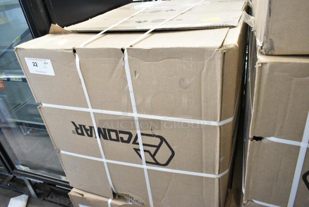 2 BRAND NEW SCRATCH AND DENT! Items Including Comar 71-0017-013 200cc (6.75 oz.) Dark Amber Packer Bottle - 260/Case and Comar 71-0010-017 225cc (7.5 oz.) Green PET Packer Bottle - 335/Case 500PK150A. 2 Times Your Bid! Stock Picture Used for Gallery - Image 2 of 4