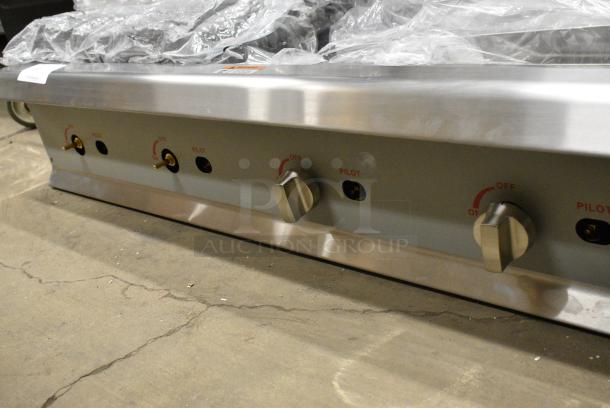 BRAND NEW SCRATCH AND DENT! Cooking Performance Group CPG CL-CPG-48-NL 48" Natural Gas Stainless Steel Commercial Countertop Lava Briquette Charbroiler. 120,000 BTU - Image 4 of 11