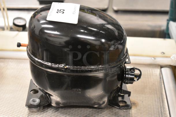 BRAND NEW SCRATCH AND DENT! Cubigel NUT55NR Compressor. 115-127 Volts, 1 Phase. - Image 3 of 7