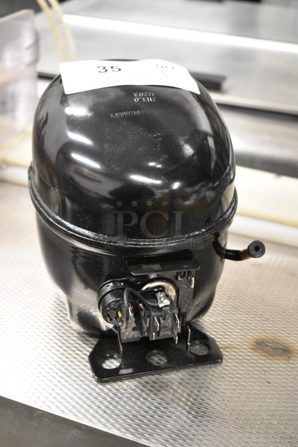 BRAND NEW SCRATCH AND DENT! Cubigel NUT55NR Compressor. 115-127 Volts, 1 Phase. - Image 4 of 7