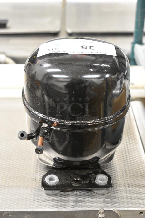 BRAND NEW SCRATCH AND DENT! Cubigel NUT55NR Compressor. 115-127 Volts, 1 Phase. - Image 5 of 7