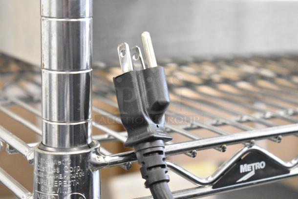 2022 Sharp R-21LVF Stainless Steel Commercial Countertop Microwave Oven. 120 Volts, 1 Phase. - Image 3 of 7