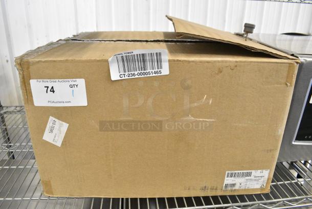 BRAND NEW SCRATCH AND DENT! Metal Commercial Countertop Pineapple Corer - Image 2 of 5