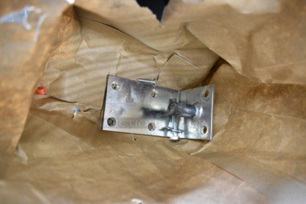 Hardware - Image 3 of 3