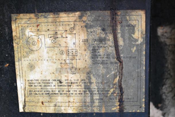 Montague Vectaire Stainless Steel Commercial Natural Gas Powered 4 Burner Range w/ CONVECTION Oven on Commercial Casters. - Image 7 of 12